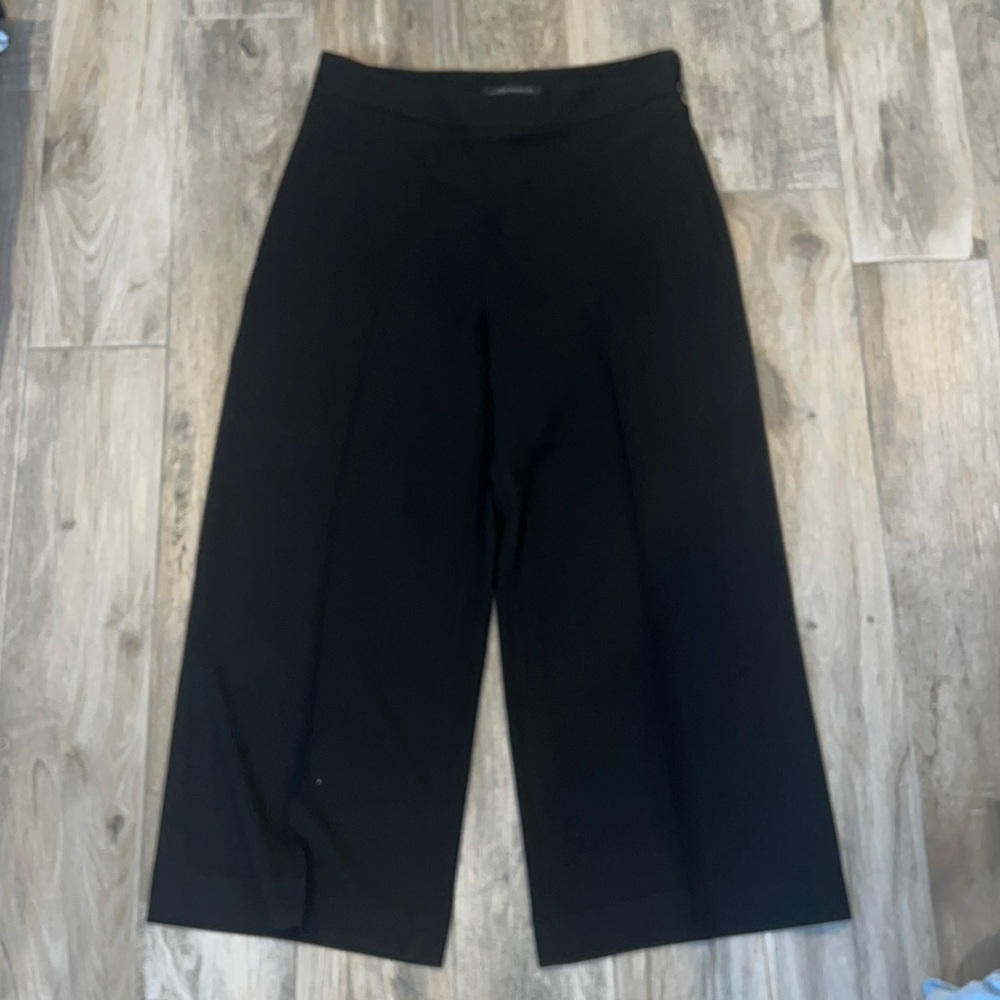 Wide leg black trouser
